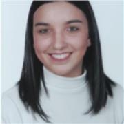 Profesora de matemáticas para ayudar a niños a reforzar la materia.